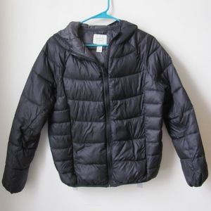 Lightweight black puffy jacket